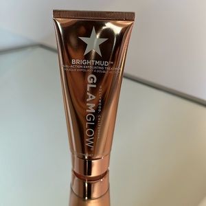 Glamglow brightmud dual-action exfoliating treatment